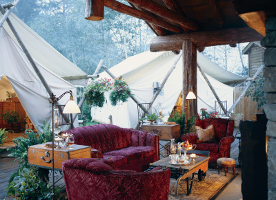 outdoor-lounge-bg